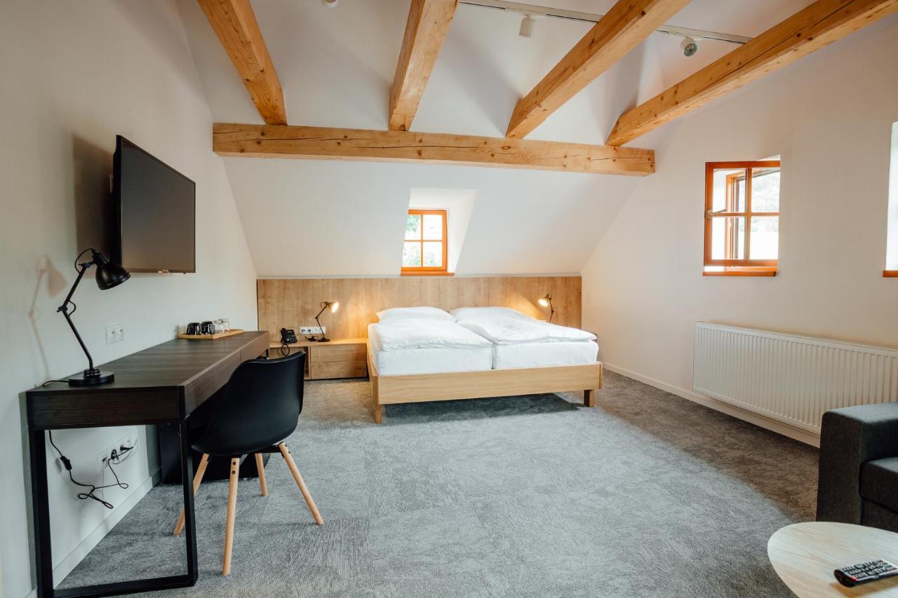Resla Residence I, Ii, Banská Štiavnica 外观 照片