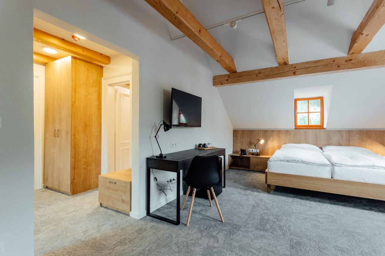 Resla Residence I, Ii, Banská Štiavnica 外观 照片